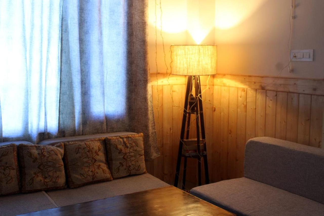 Him Aashrey B&B Homestay Shimla Exterior photo